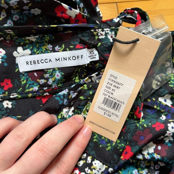 Rebecca Minkoff Floral Wrap Skirt Womens Size XS Extra Small New With Tag - Picture 5 of 7